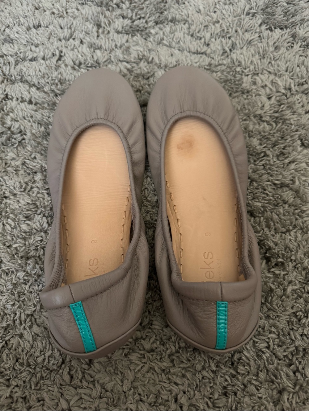 Tieks by Gavrieli Matte Taupe Leather Foldable Ballet Flats - Size 9